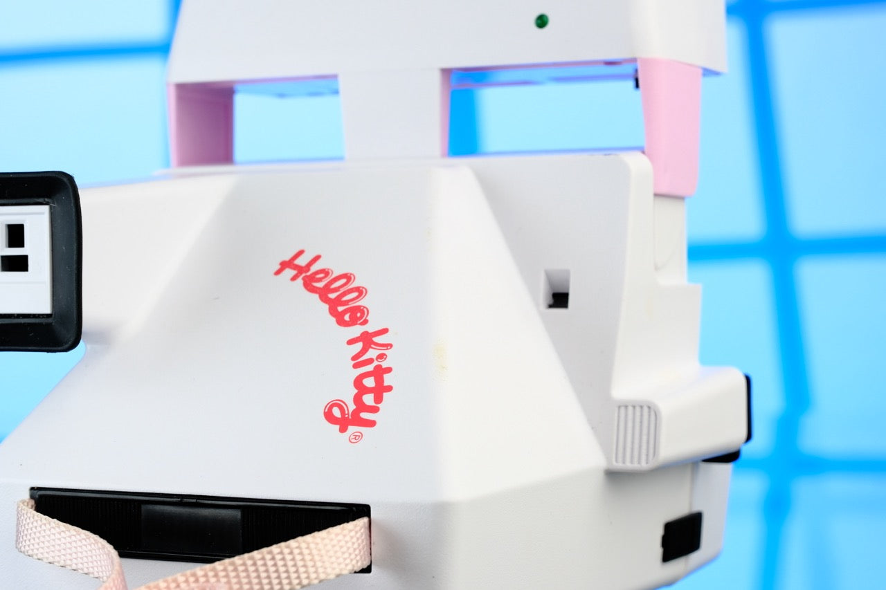 Polaroid 600 Hello Kitty Strawberry Kawaii Instant Film Camera