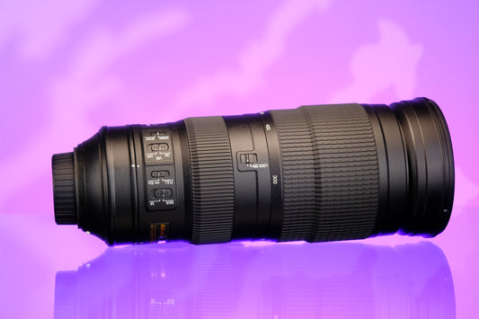 Nikon AF-S NIKKOR 200-500mm f/5.6E ED VR Telephoto Zoom Lens