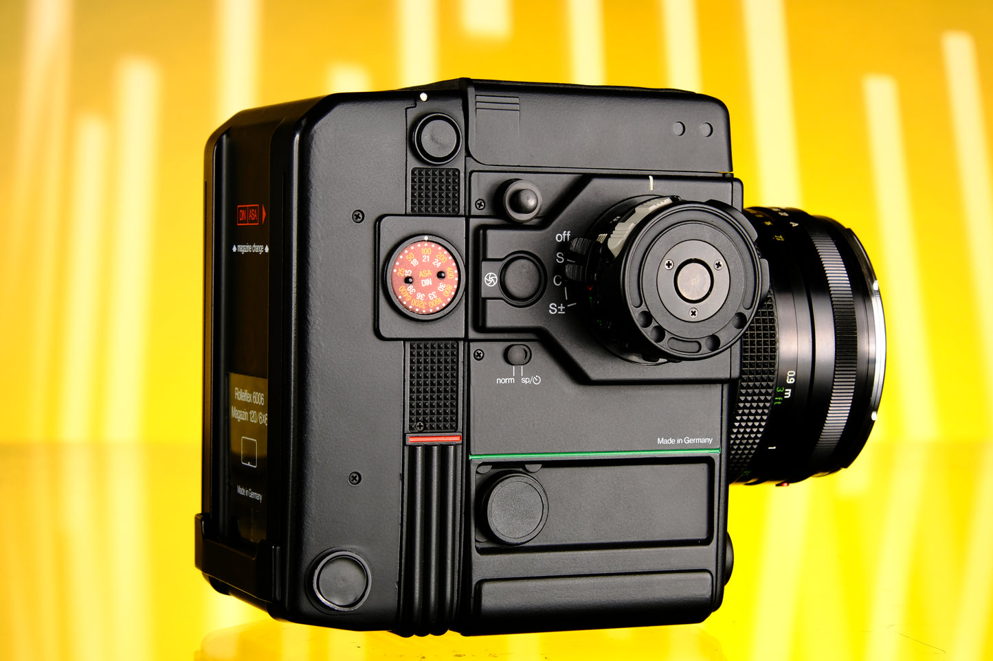 Rolleiflex 6008 Integral Medium Format SLR Camera + 80mm f/2.8 PQ Lens, waist level finder, 120 6x6 Back