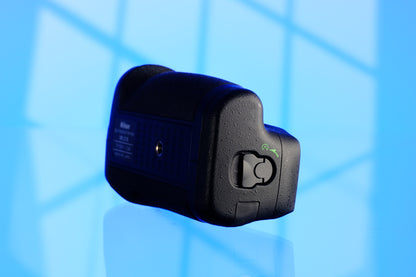Nikon D850 Battery Grip MB-D18