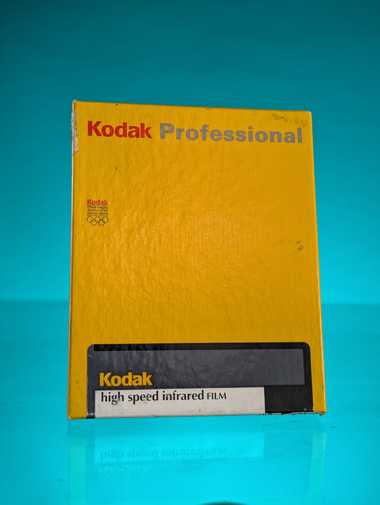 Kodak High Speed Infrared Film 4x5 713 4143 Exp 04/2000 Opened