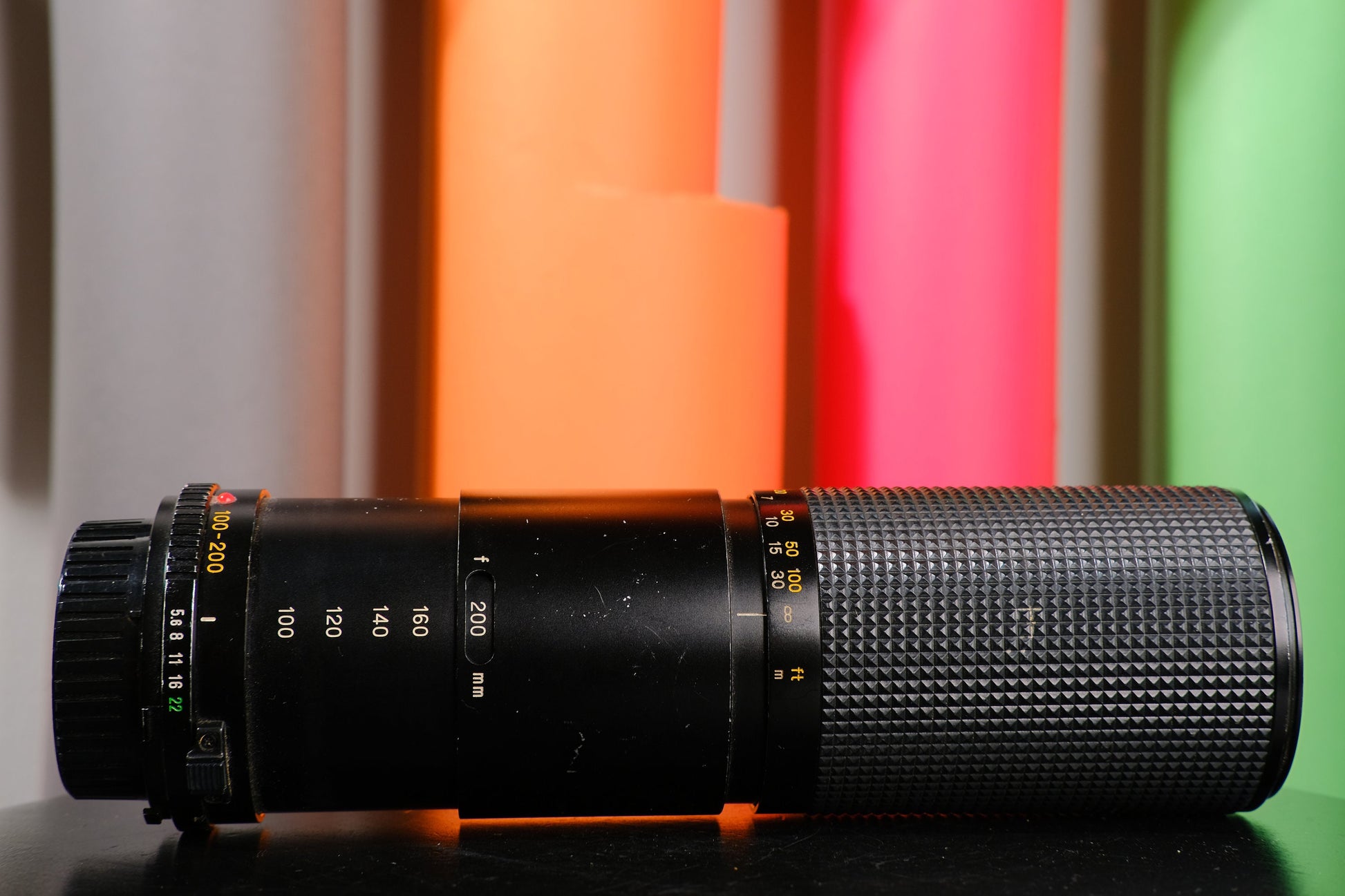 Minolta MC 100-200mm F/5.6 Lens