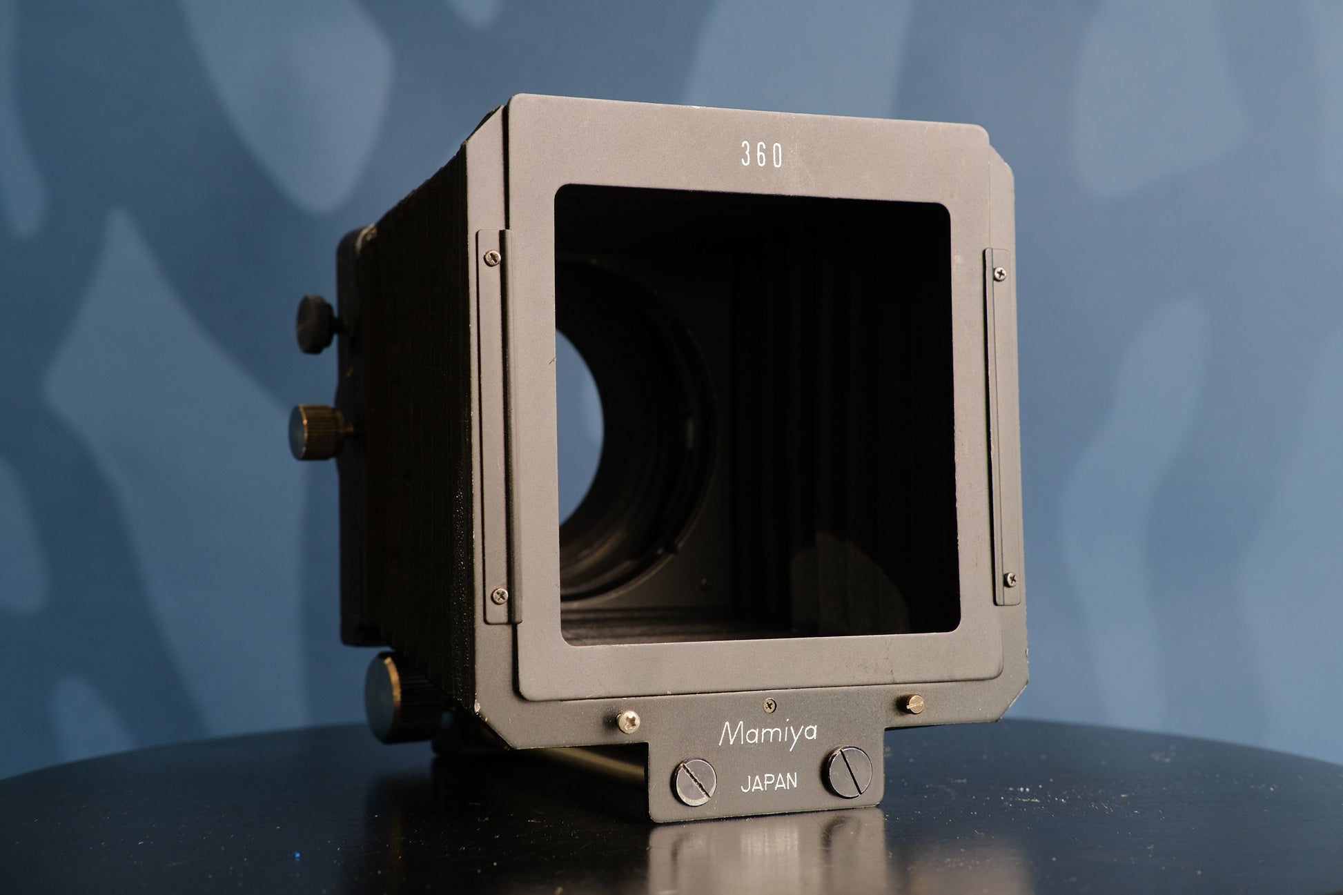 Mamiya Bellows Hood - 360mm Plate