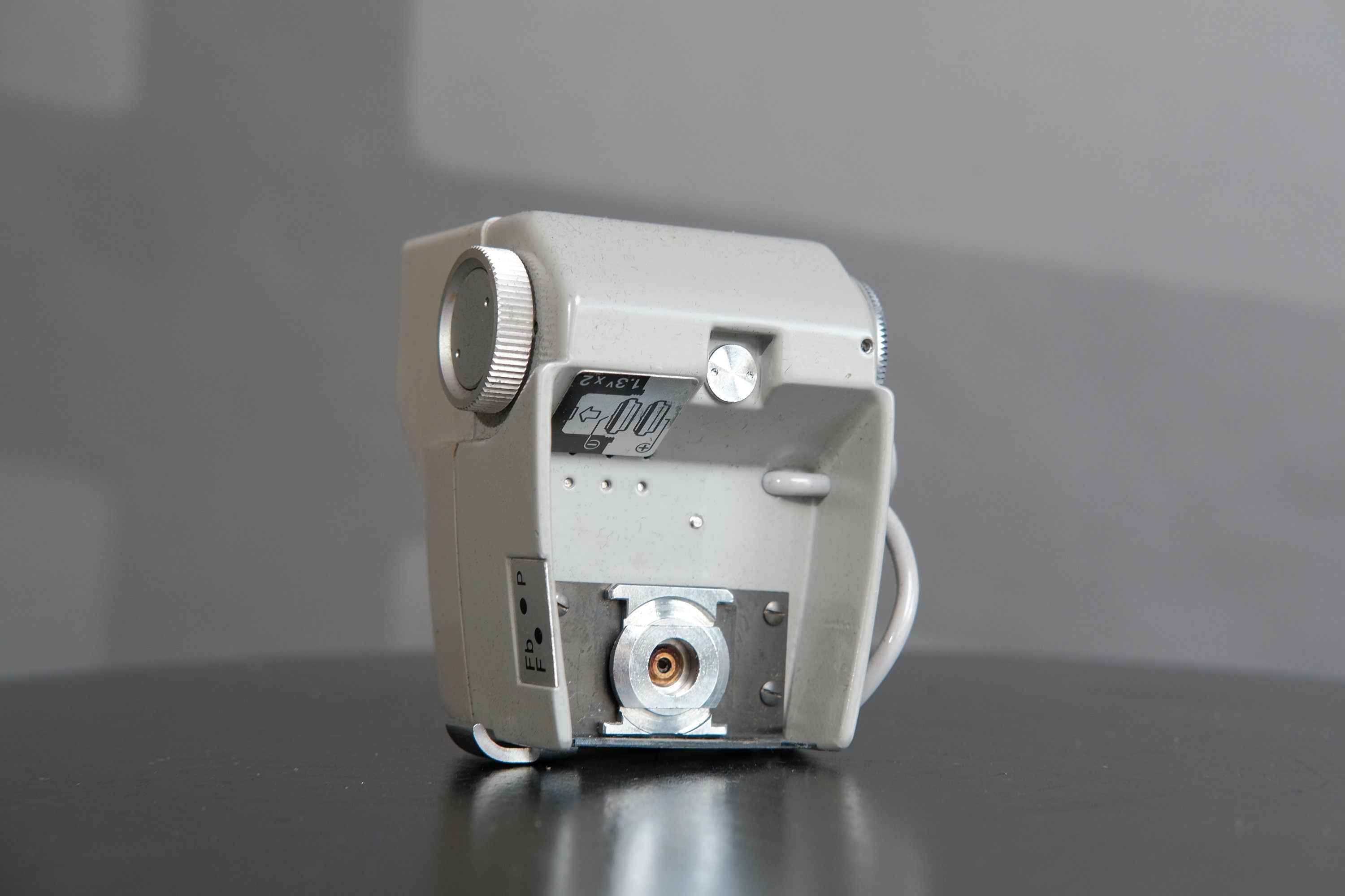 Genuine Canon Camera Booster Light Meter w/ Case For Canon Genuine Canon Camera Booster Light Meter w/ Case For Canon