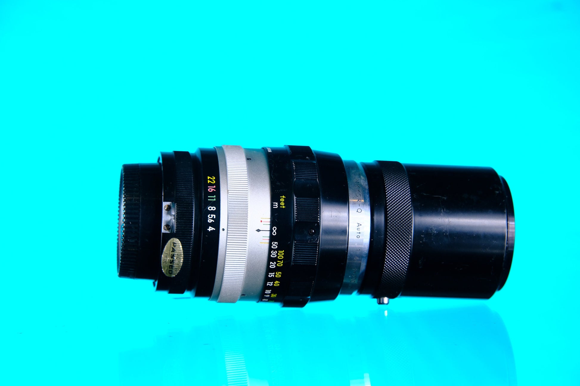 Nikon Q Auto 200mm f/4.0 Pre-Ai Telephoto Lens