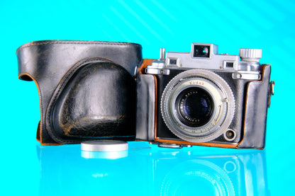 Kodak Medalist 620 Medium Format Film Camera - Read