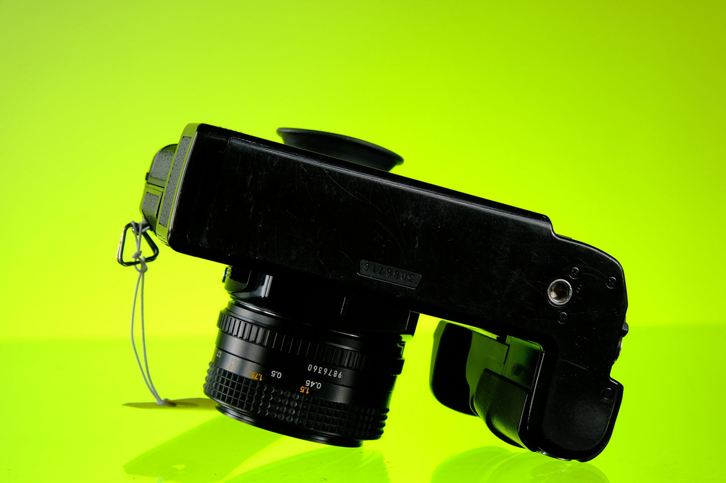 Minolta X700 35mm SLR + 50mm f/1.7 Lens & Vertical Grip Motor Drive Tested!