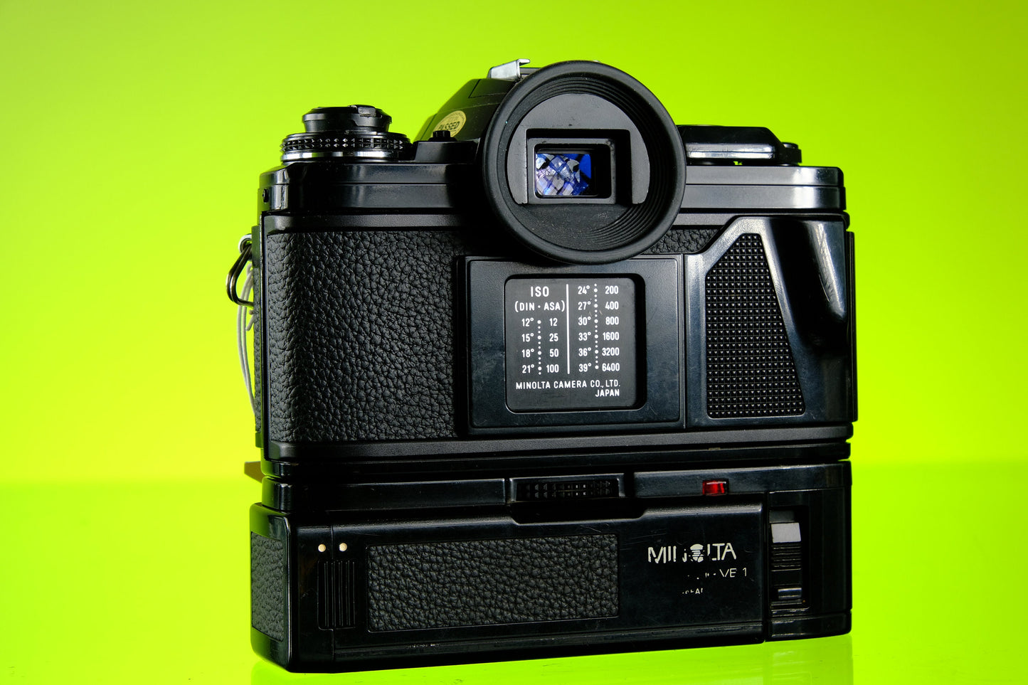 Minolta X700 35mm SLR + 50mm f/1.7 Lens & Vertical Grip Motor Drive Tested!