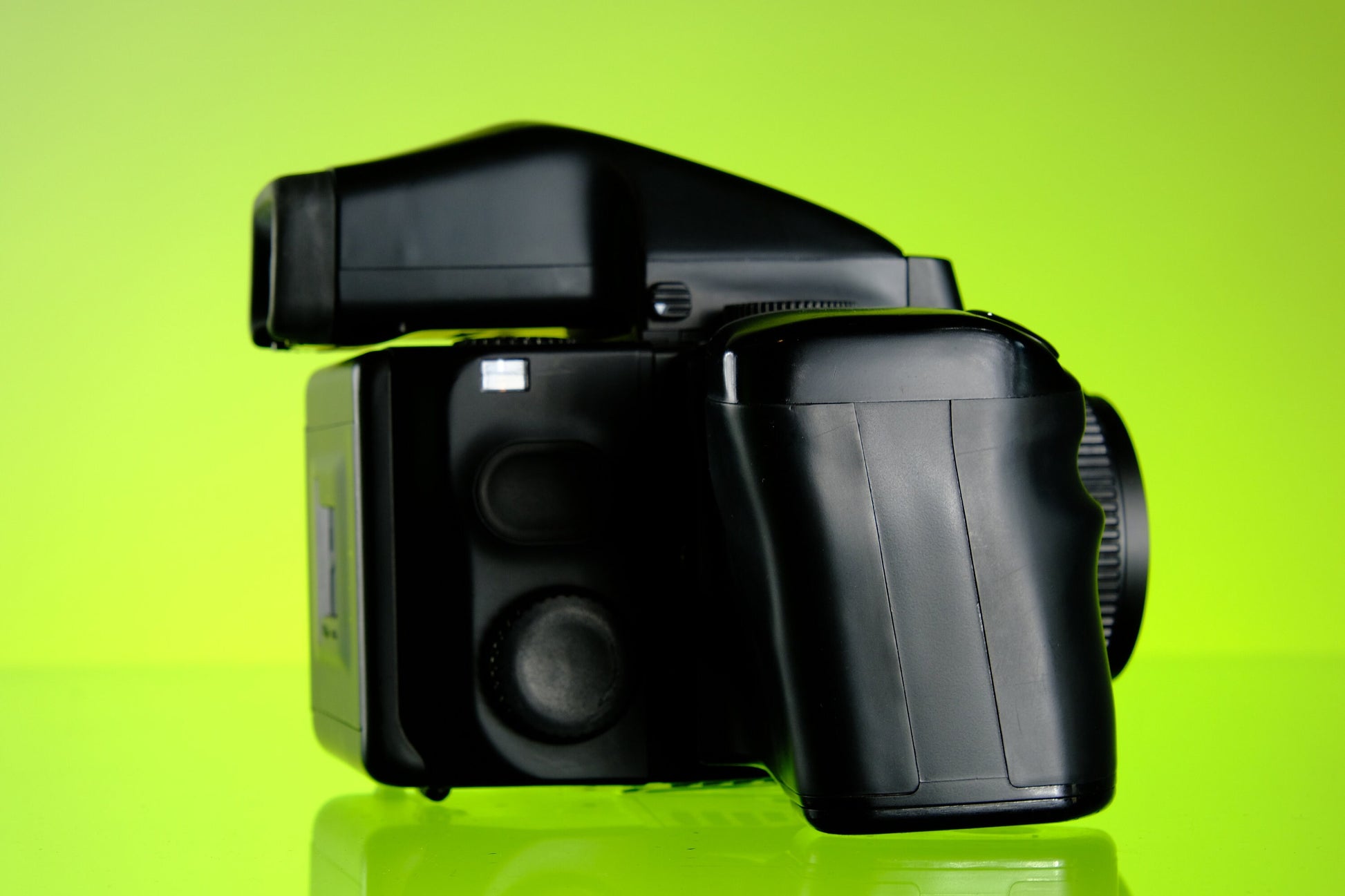 Mamiya m645 Super Medium Format SLR 80mm Lens Tested