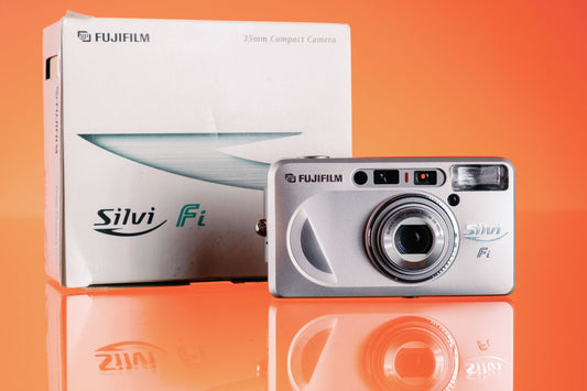 Fujifilm Silvi Fi 35mm Point and Shoot camera - New old stock!