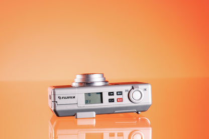 Fujifilm Fuji Natura Classica NS Premium 35mm Point and Shoot Camera