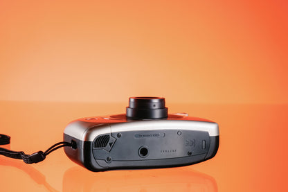 Leica Z2X Databack 35mm Point and Shoot Film Camera New!!