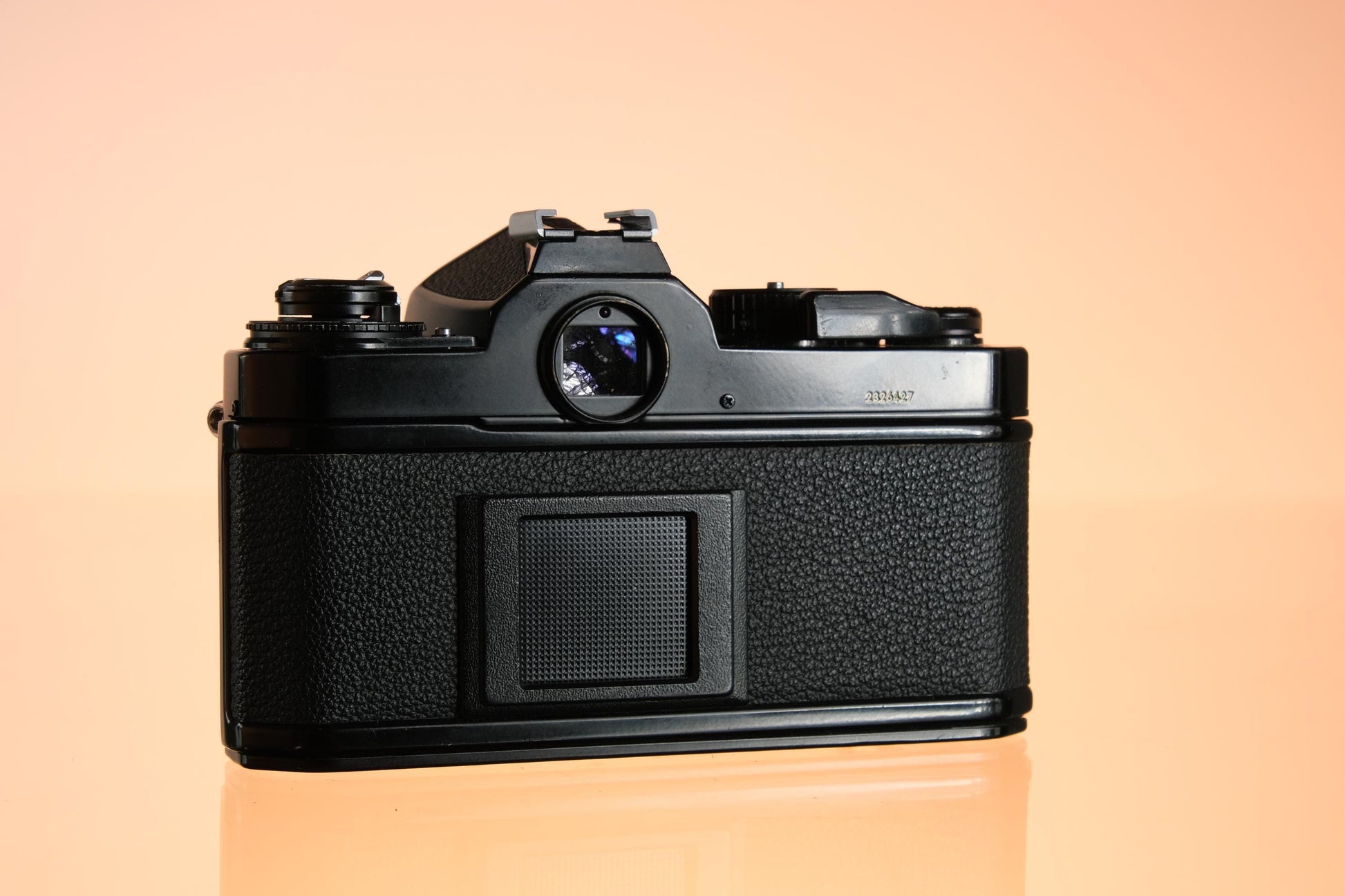 NIkon FE2 35mm Film SLR FIlm Camera + 50mm F/1.8 Series E