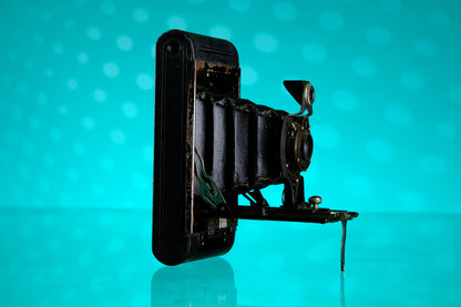 Kodak Brownie Folding No 2 Camera Vintage!