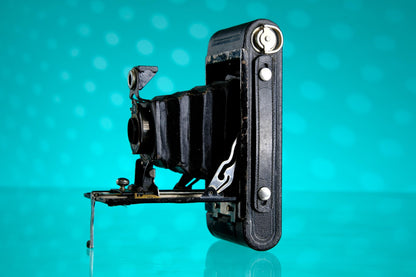 Kodak Brownie Folding No 2 Camera Vintage!