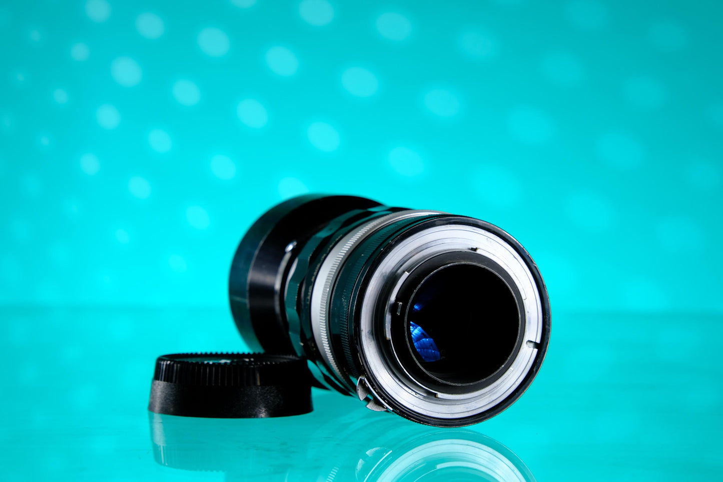 Nikon Nikkor-Q 135mm f/3.5 Telephoto Pre-Ai Lens F Mount
