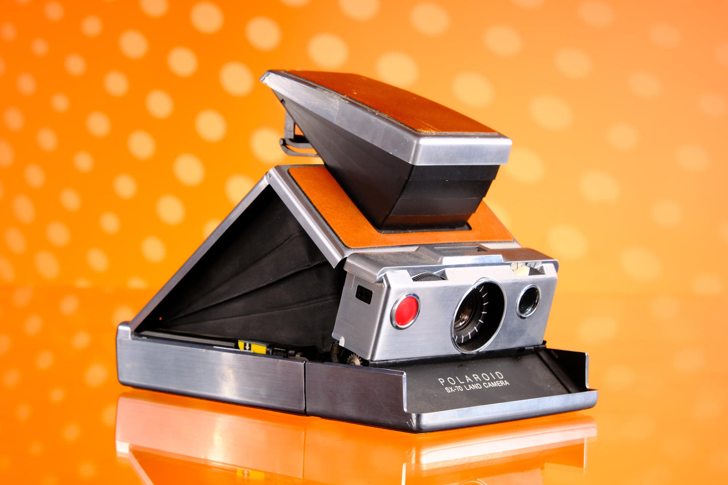 Polaroid SX-70 Land Instant Film Camera