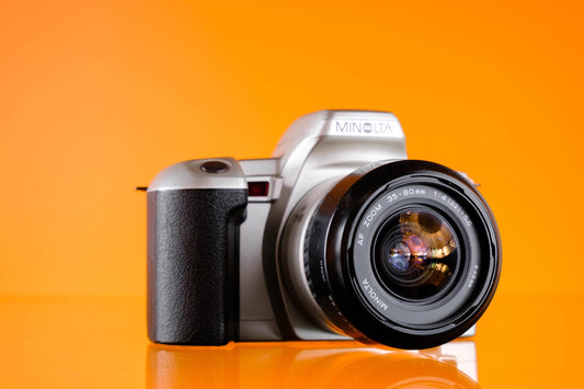 Minolta QTsi Maxxum Mount Autofocus SLR Camera - 35-80 f/4-5.6 Zoom Lens READ