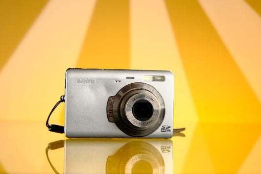 Sanyo VPC-T700 Digital Camera