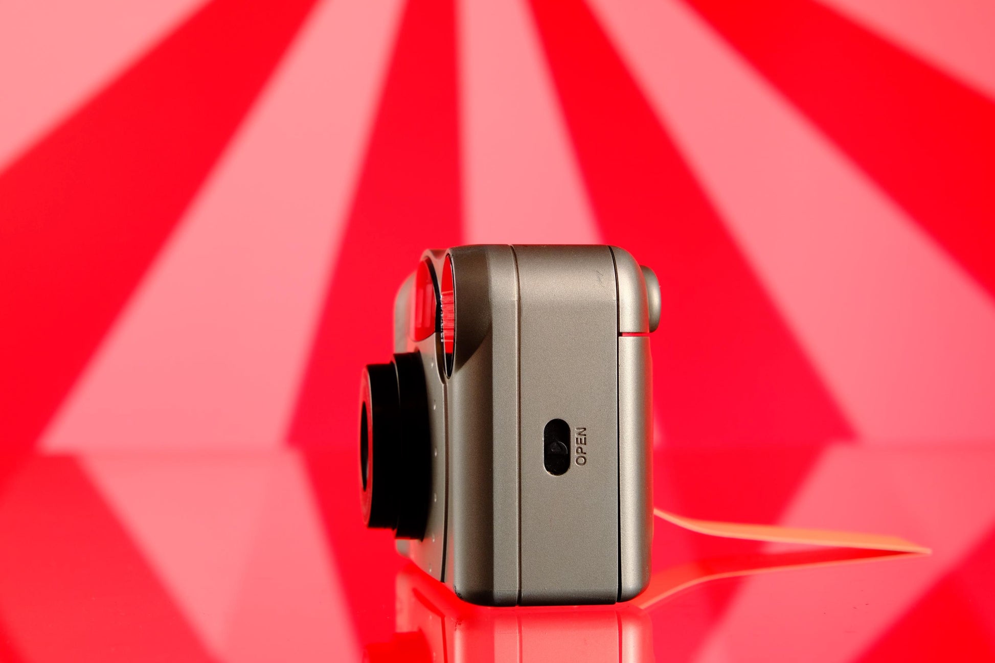 Vivitar PZ7000 35mm Point & Shoot camera - Tested!