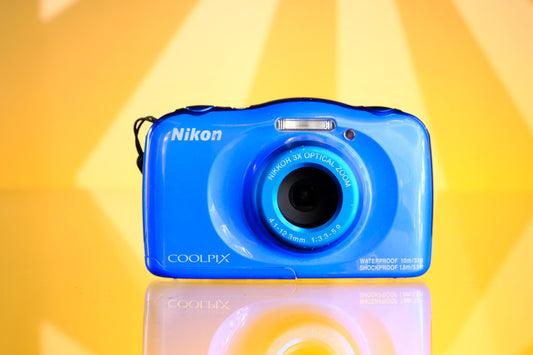 Nikon Coolpix W150 Waterproof Digital Camera Point and Shoot Digicam Starter Kit