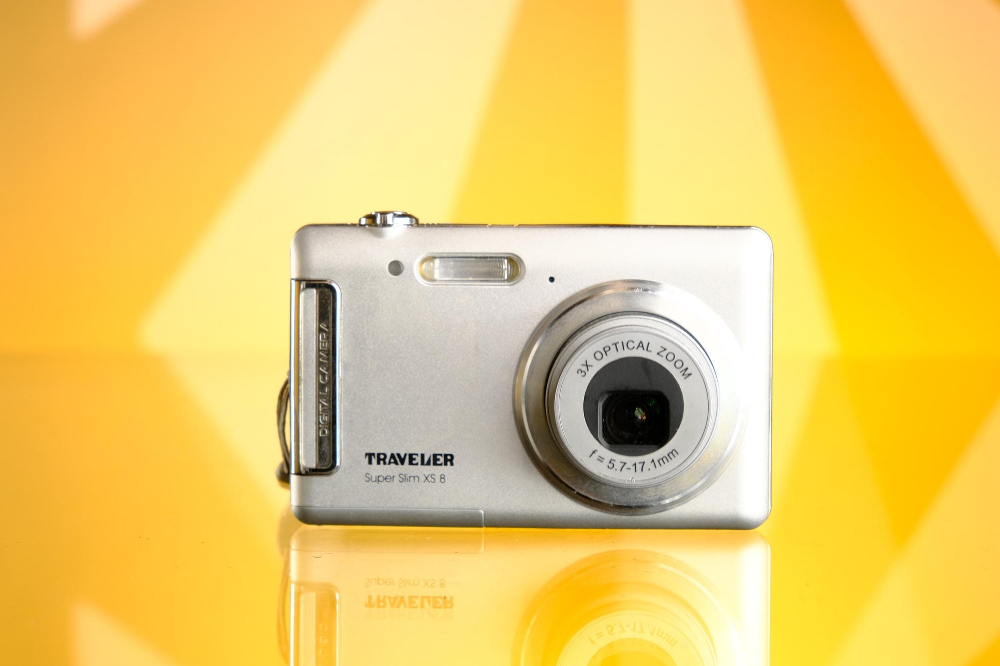 Traveler Super Slim XS Digicam Point Shoot Digital Camera