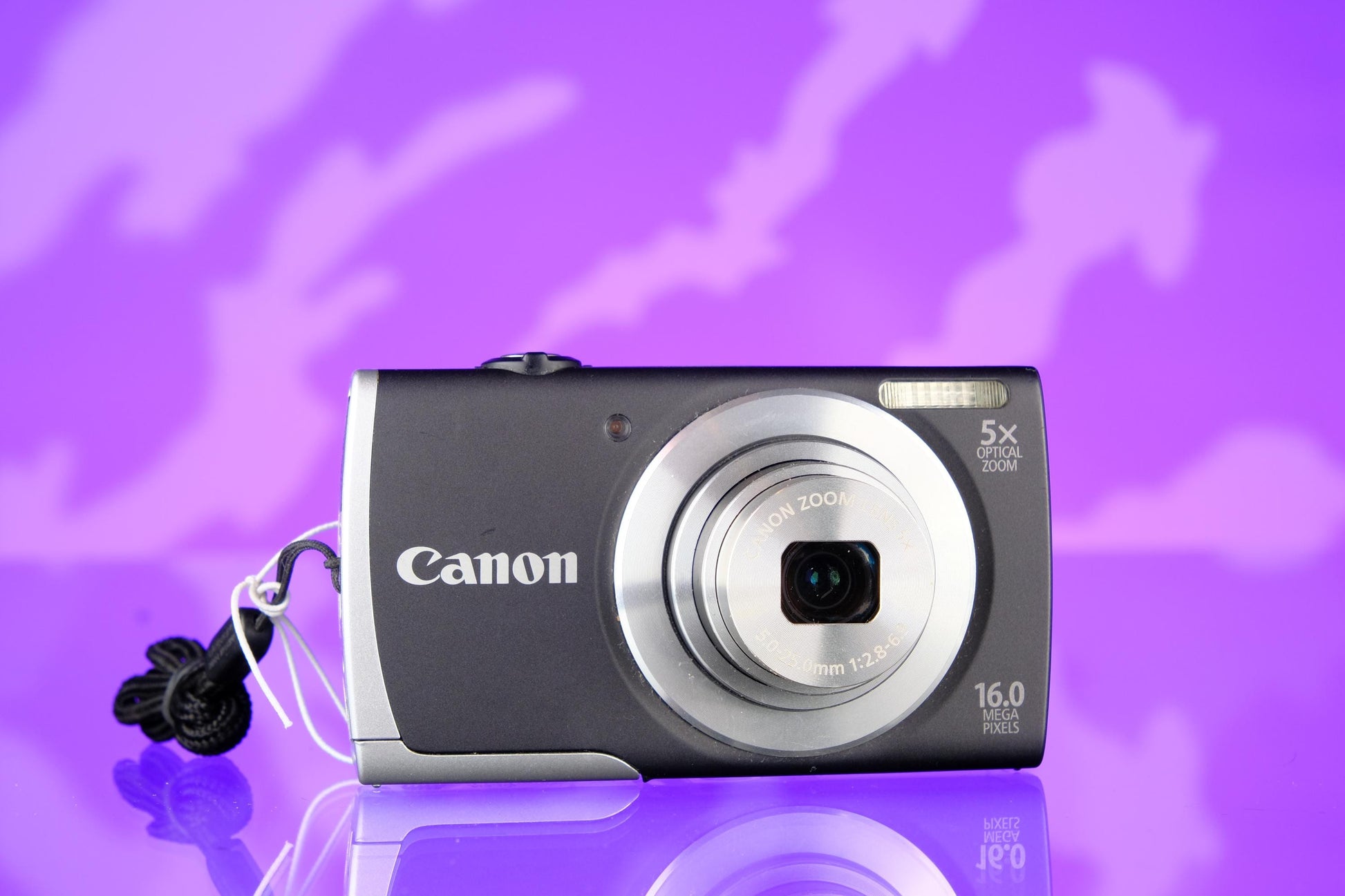 Canon PowerShot A2500 Digital Point and Shoot Film Camera Starter Kit!