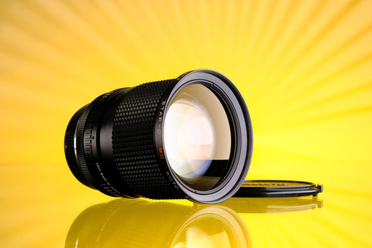 Star-D 28-80mm F/3.5-4.5 Macro Zoom Lens for OM-Mount