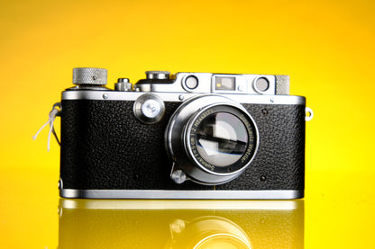 Leitz Wetzlar IIIb Barnack 35mm Rangefinder + Ernst Leitz Wetzlar Summar 5cm f/2.0 Lens READ