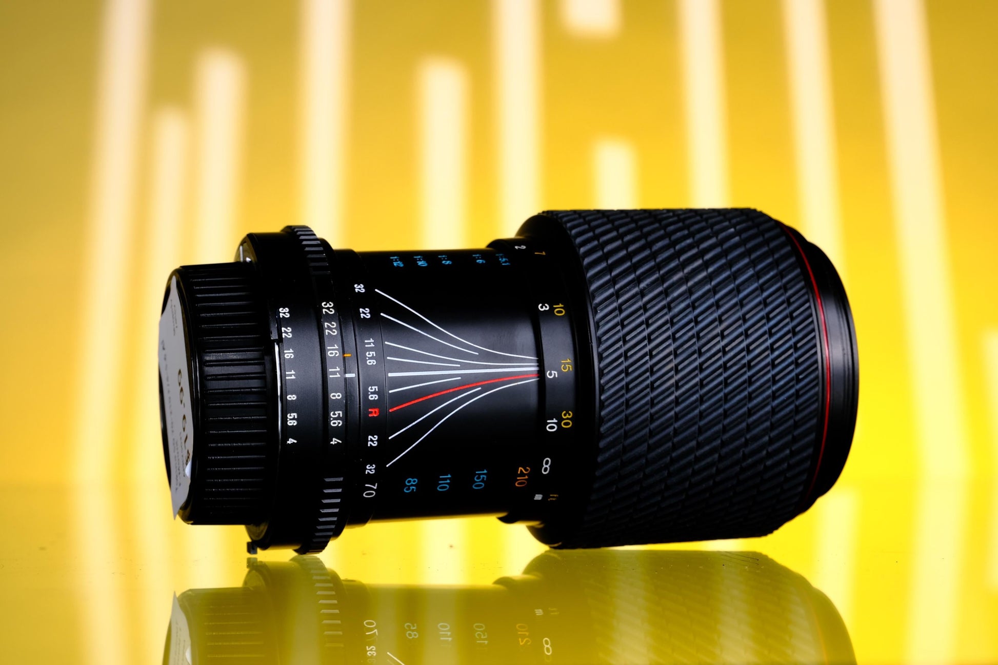 Tokina SD 70-210 F/4-5.6 Ai F-Mount