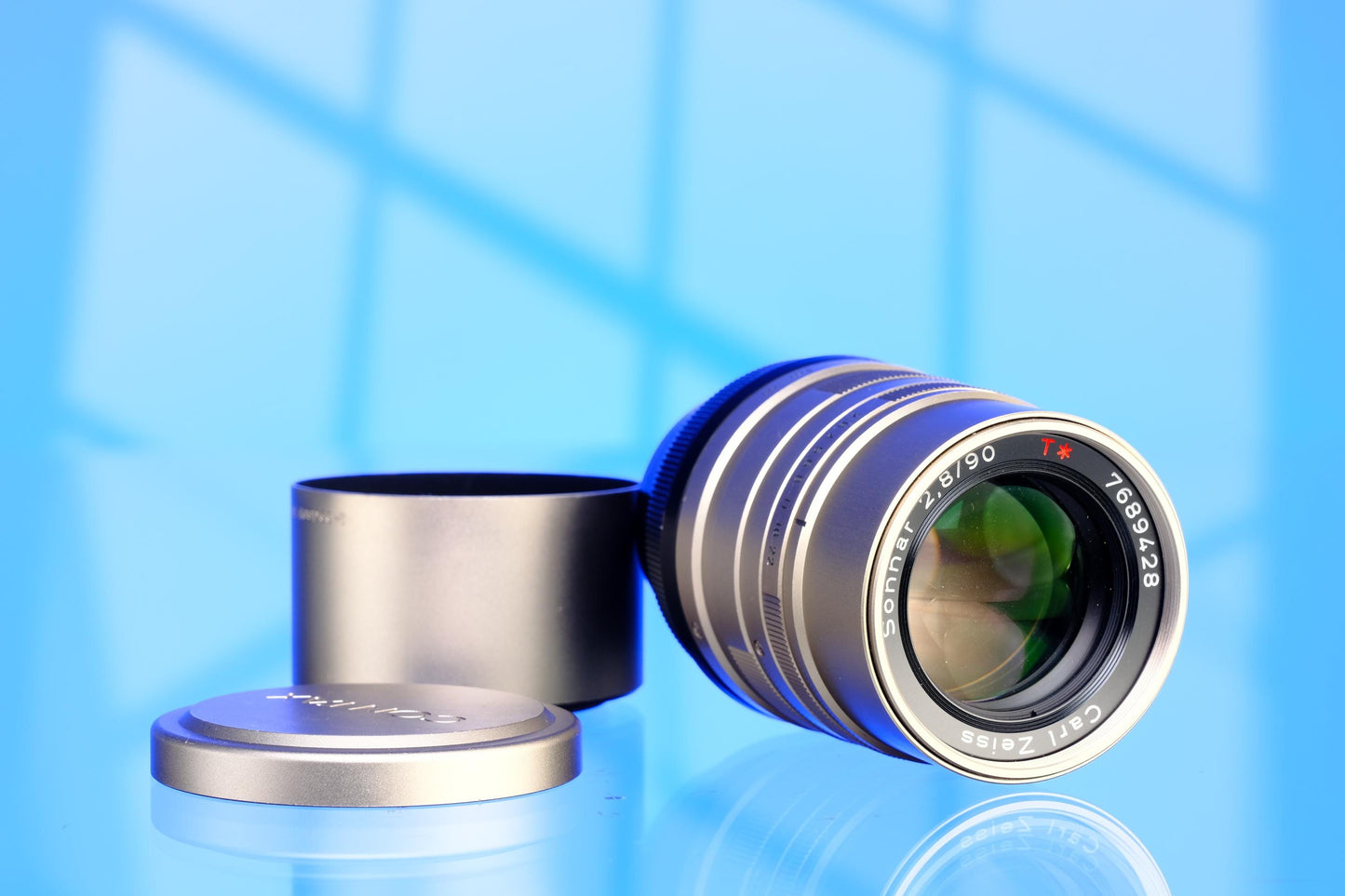 Contax G 90mm f/2.8 Sonnar Telephoto Lens - w/ GG-3 Hood, GK-54 metal cap