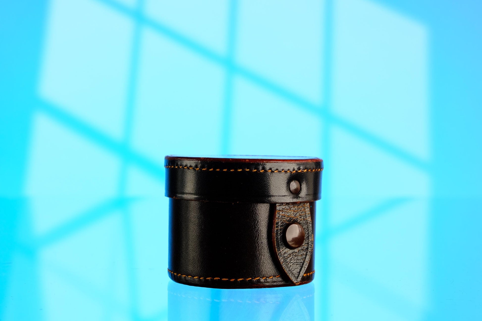 Leitz leather lens case - Small lenses like Summaron, Summar, 35mm Summicron