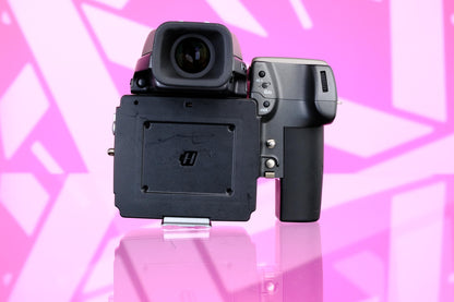 Hasselblad H2 645 Medium Format Camera - Body + Viewfinder