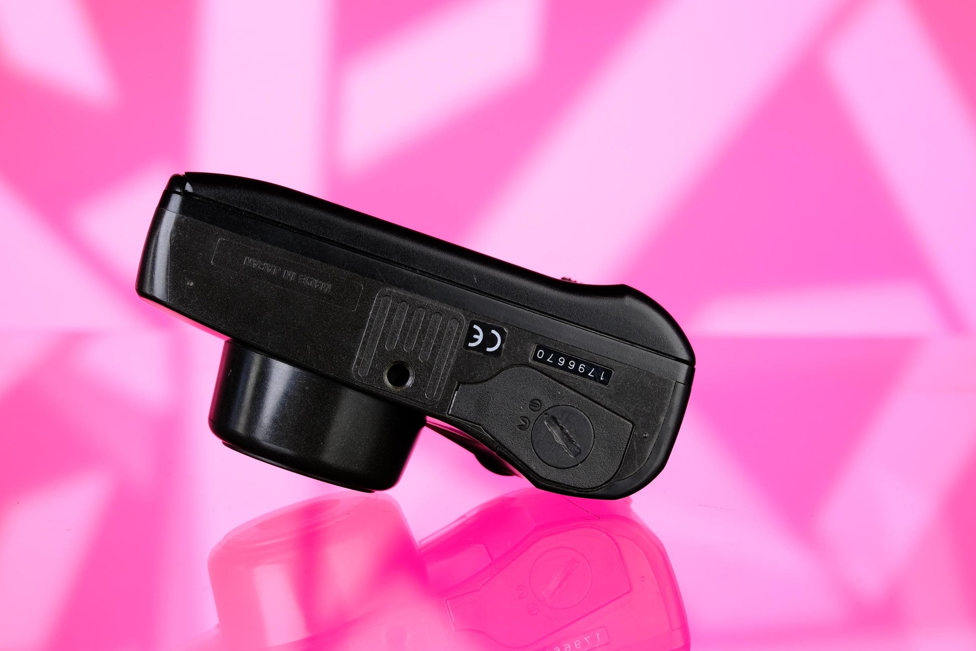 Olympus Superzoom 120 35mm Point & Shoot Camera