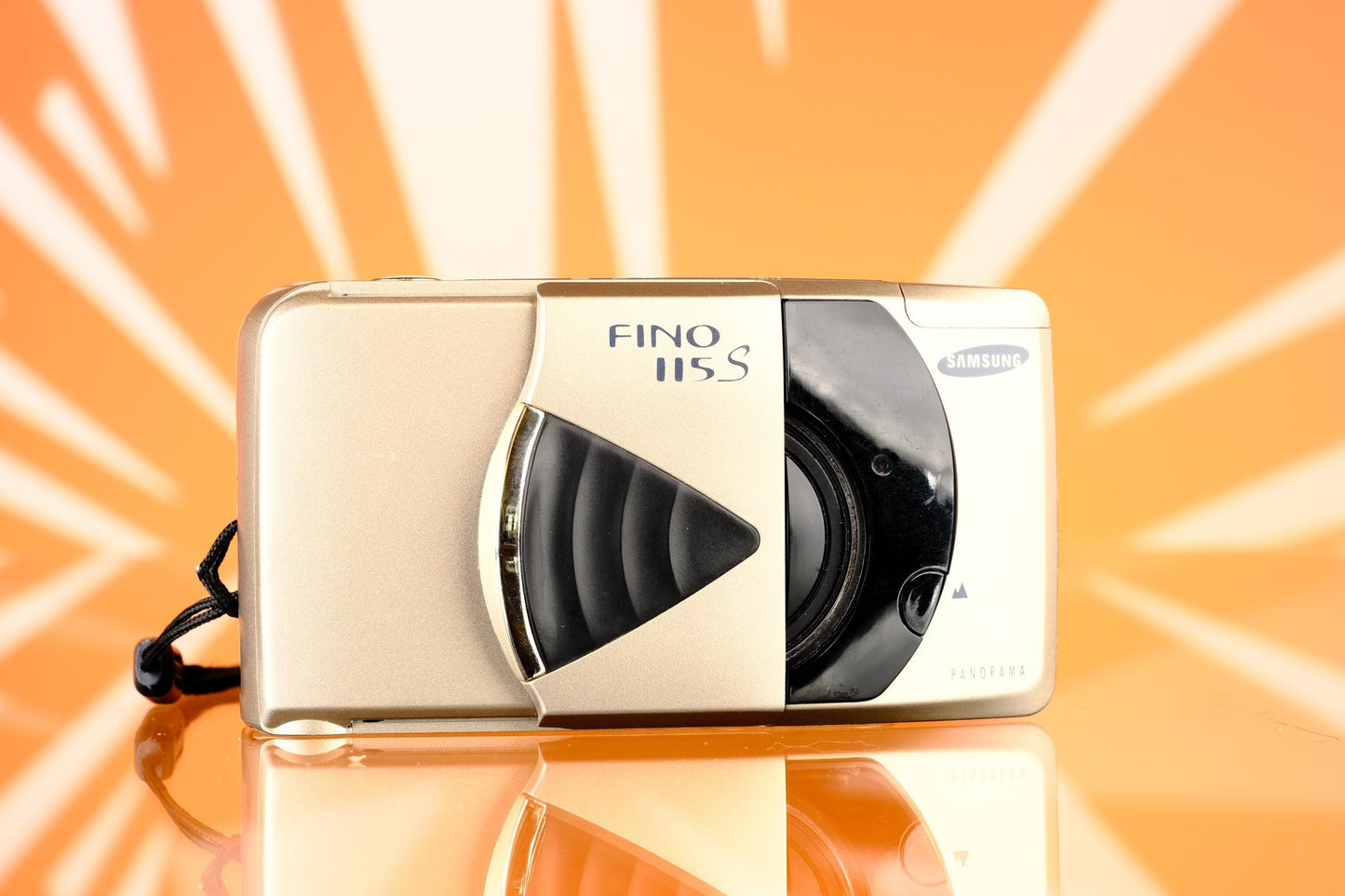 Samsung Fino Zoom 115 35mm Point and Shoot Camera