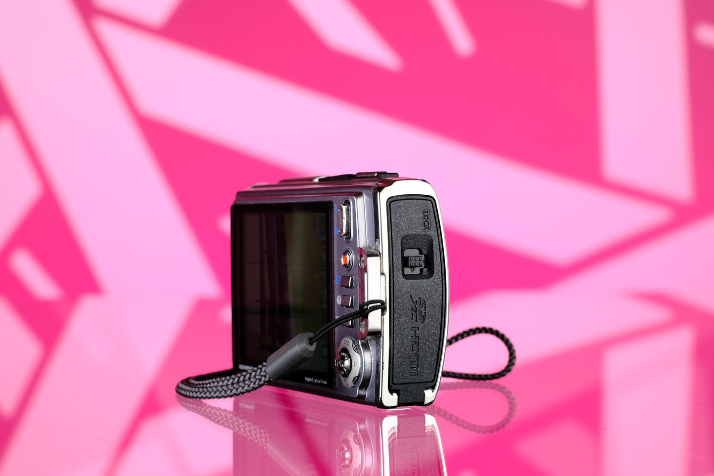 Olympus Tough Weatherproof TG-610 Digital Point & Shoot Camera