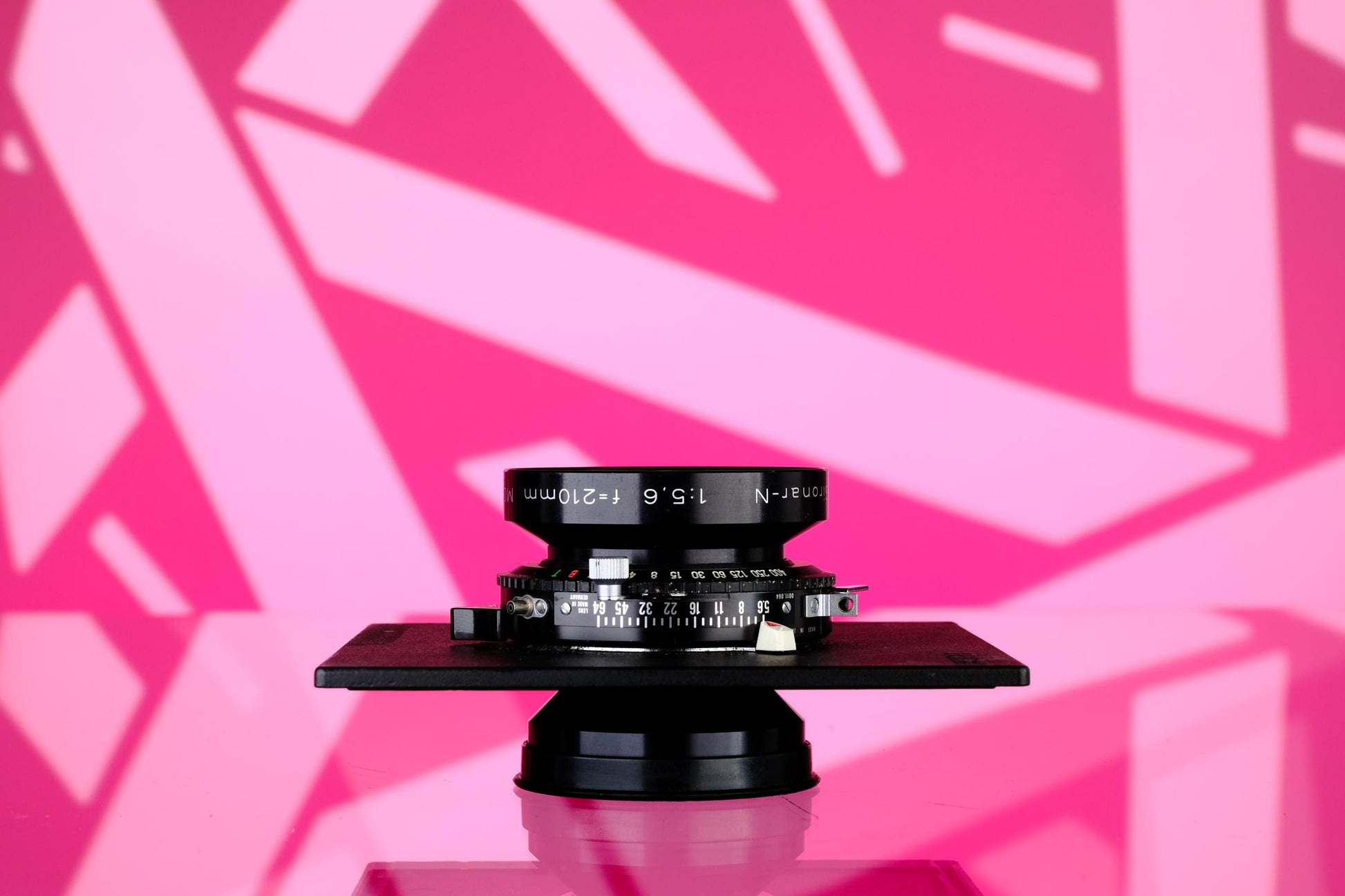 Rodenstock Sironar-N 210mm f/5.6 MC Large Format Lens + Sinar Lens Board