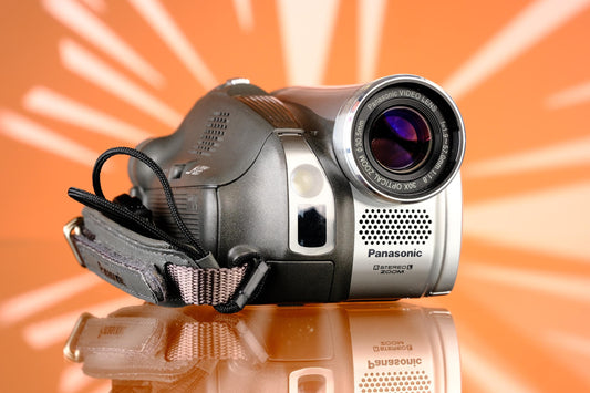 Panasonic PV-GS39 Mini DV Camcorder Digicam