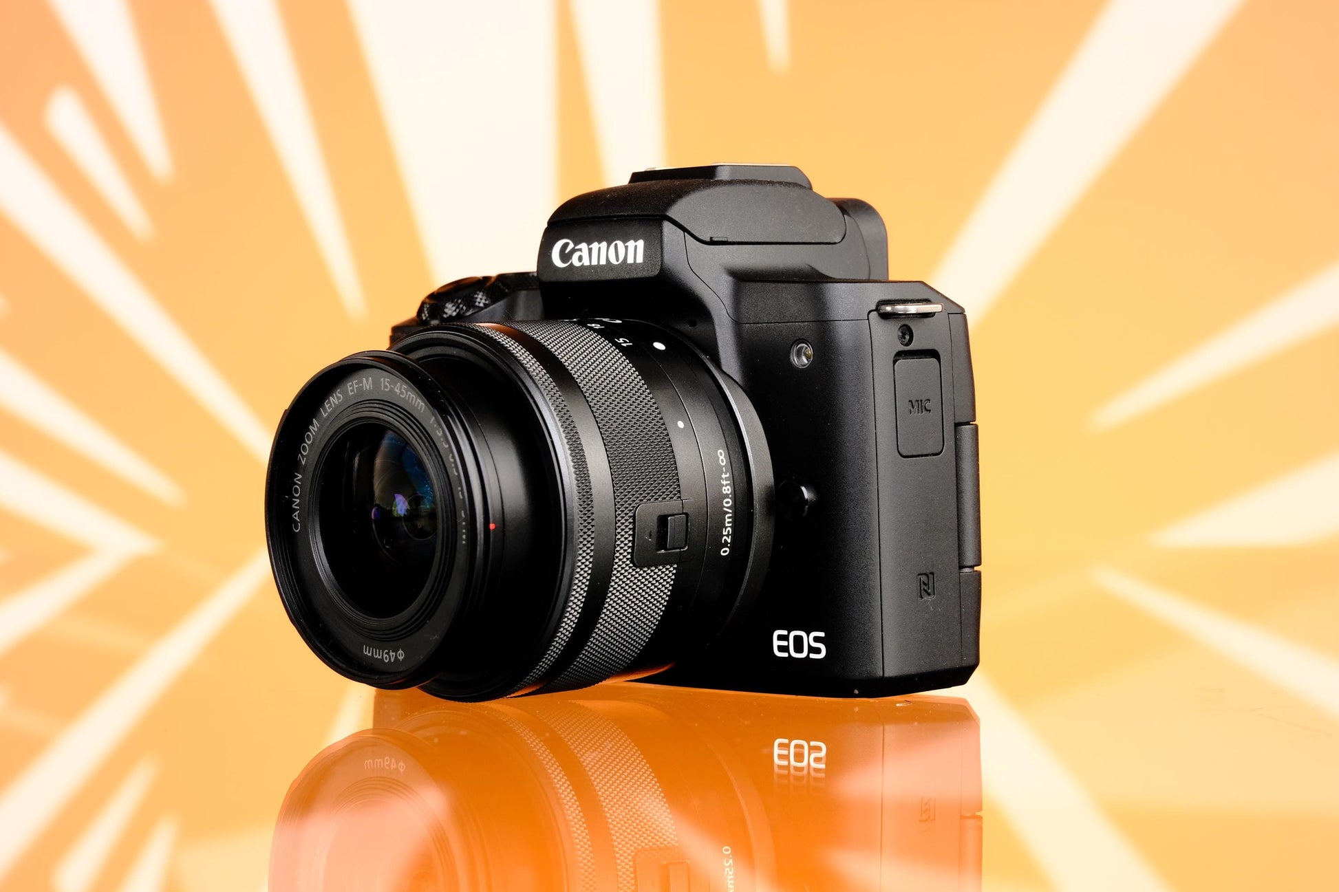 Canon EOS M50 Mark I + 15-45mm F/3.5-6.3 IS STM