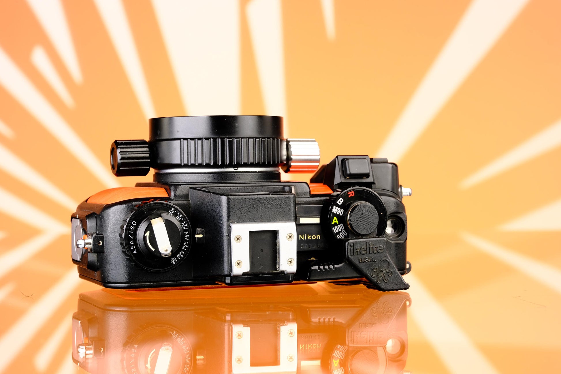 Nikonos V 35mm Diving Camera + 35mm F/2.5 Lens