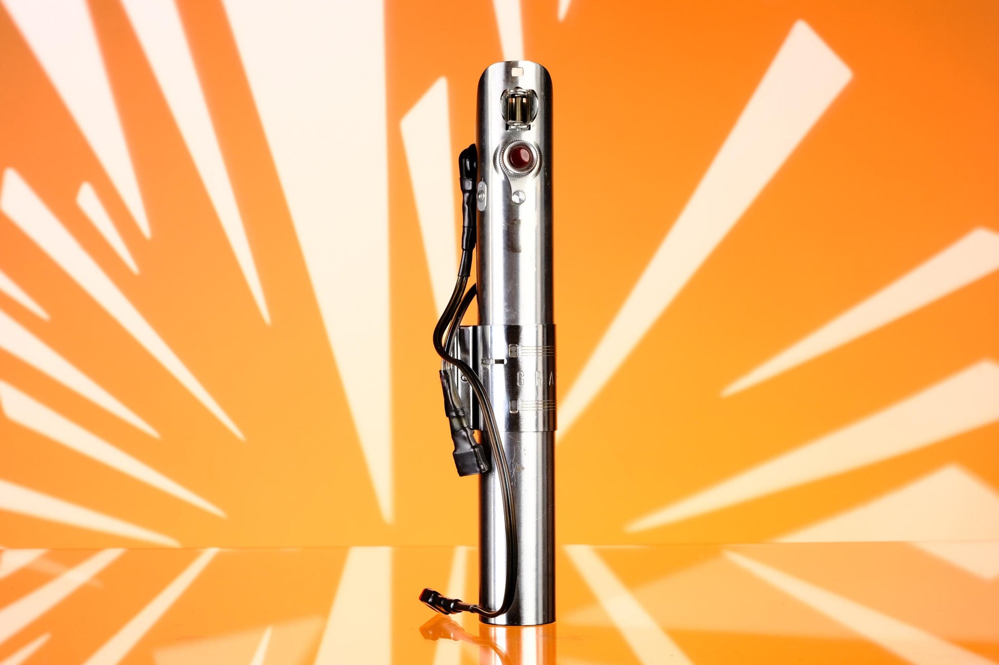 Graflex 3 Cell Red Button Flash Tube w/ Reflector - Star Wars Luke's Lightsaber