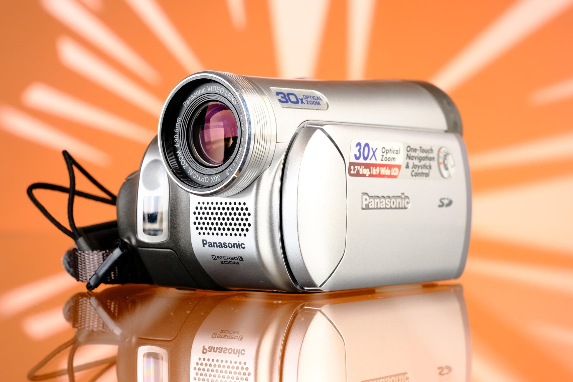 Panasonic PV-GS39 Mini DV Camcorder Digicam