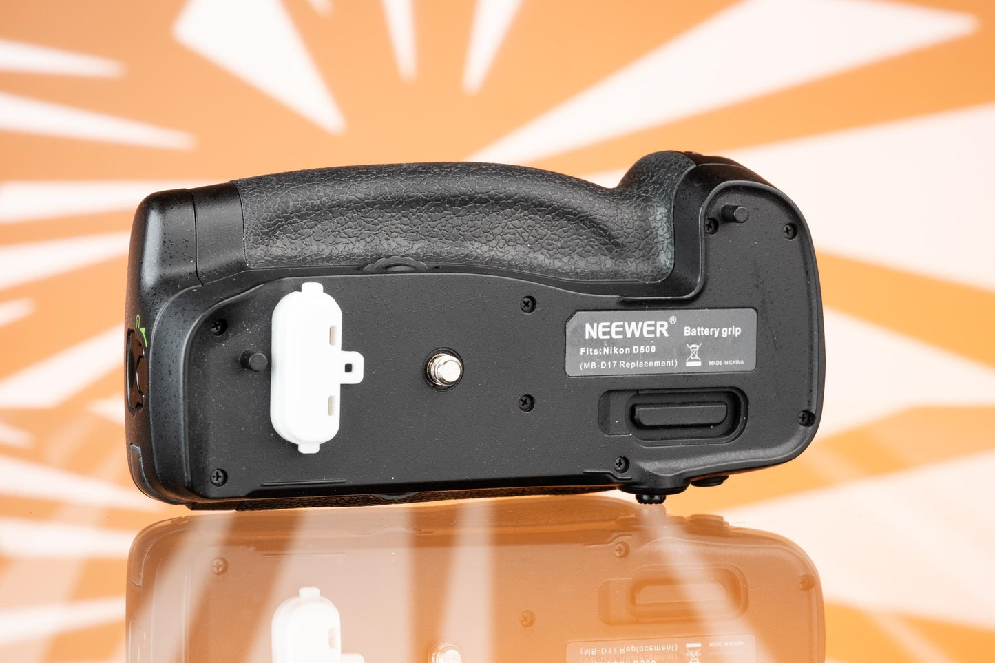 Neewer Battery Grip for Nikon D500