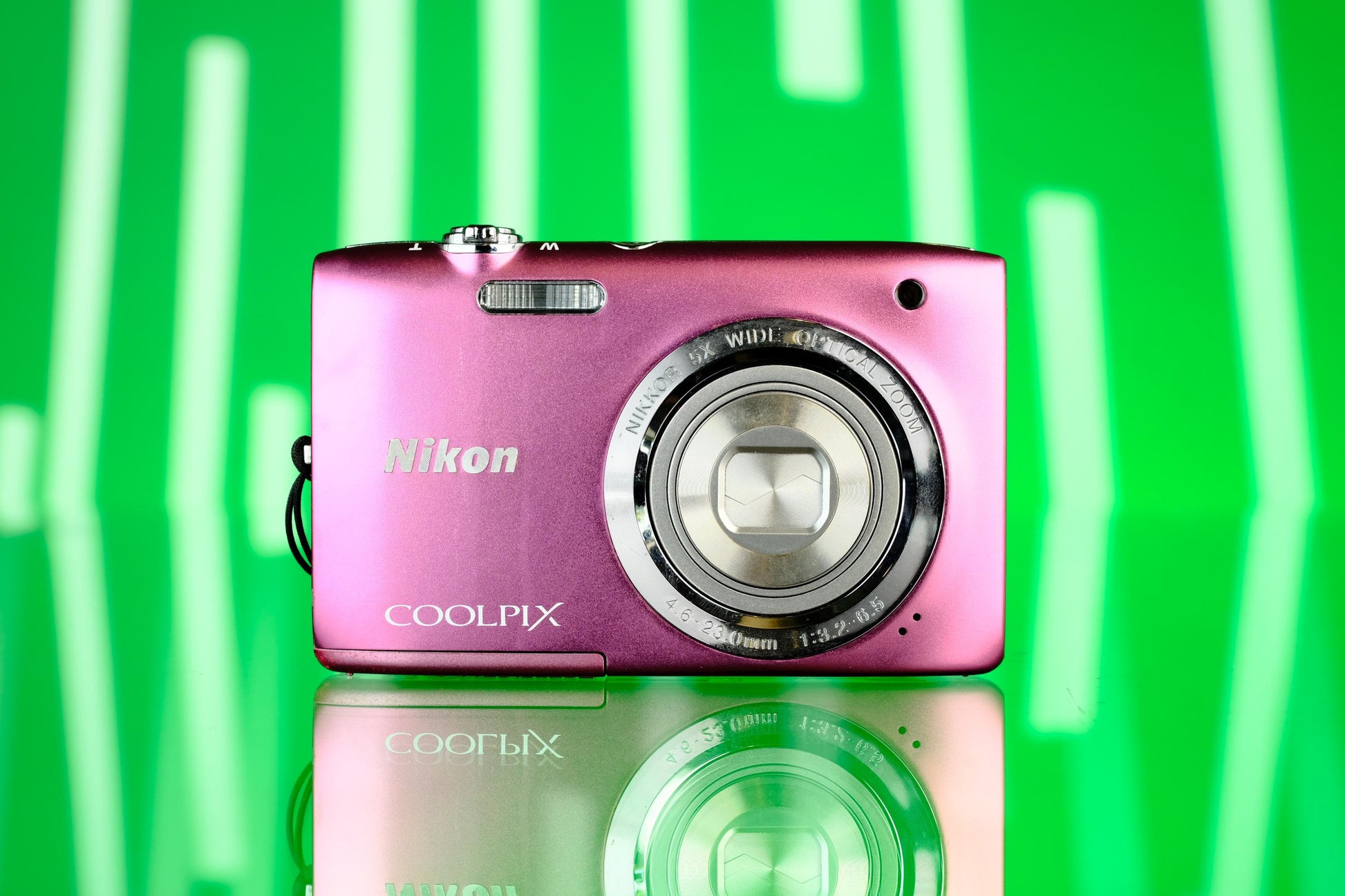 Nikon Coolpix s2800 20mp Digital Camera