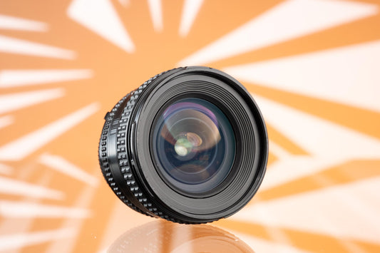 Nikon AF Nikkor 20mm F/1.8 D Lens