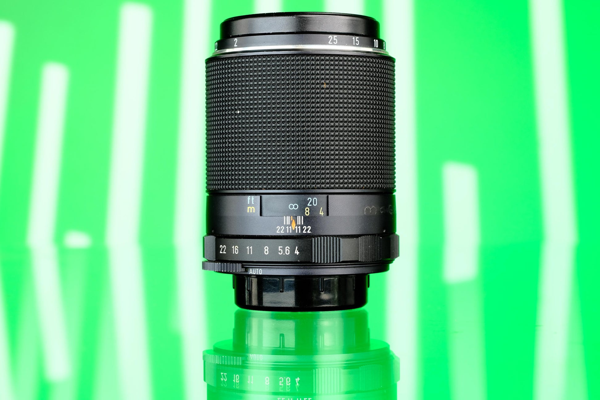 Pentax SMC 100mm F/4 Macro M42-Mount Lens