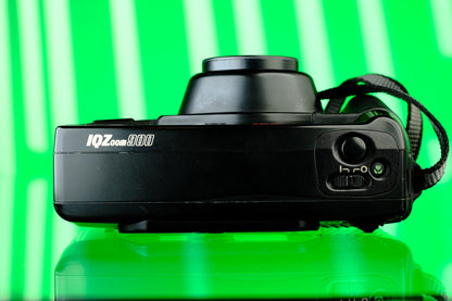 Pentax IQZoom 900 35mm Point and Shoot