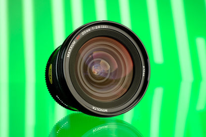 Minolta Maxxum 20mm f/2.8 AF