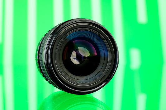 Pentax SMC-FA 645 45mm f/2.8 Wide Angle Autofocus Prime Lens