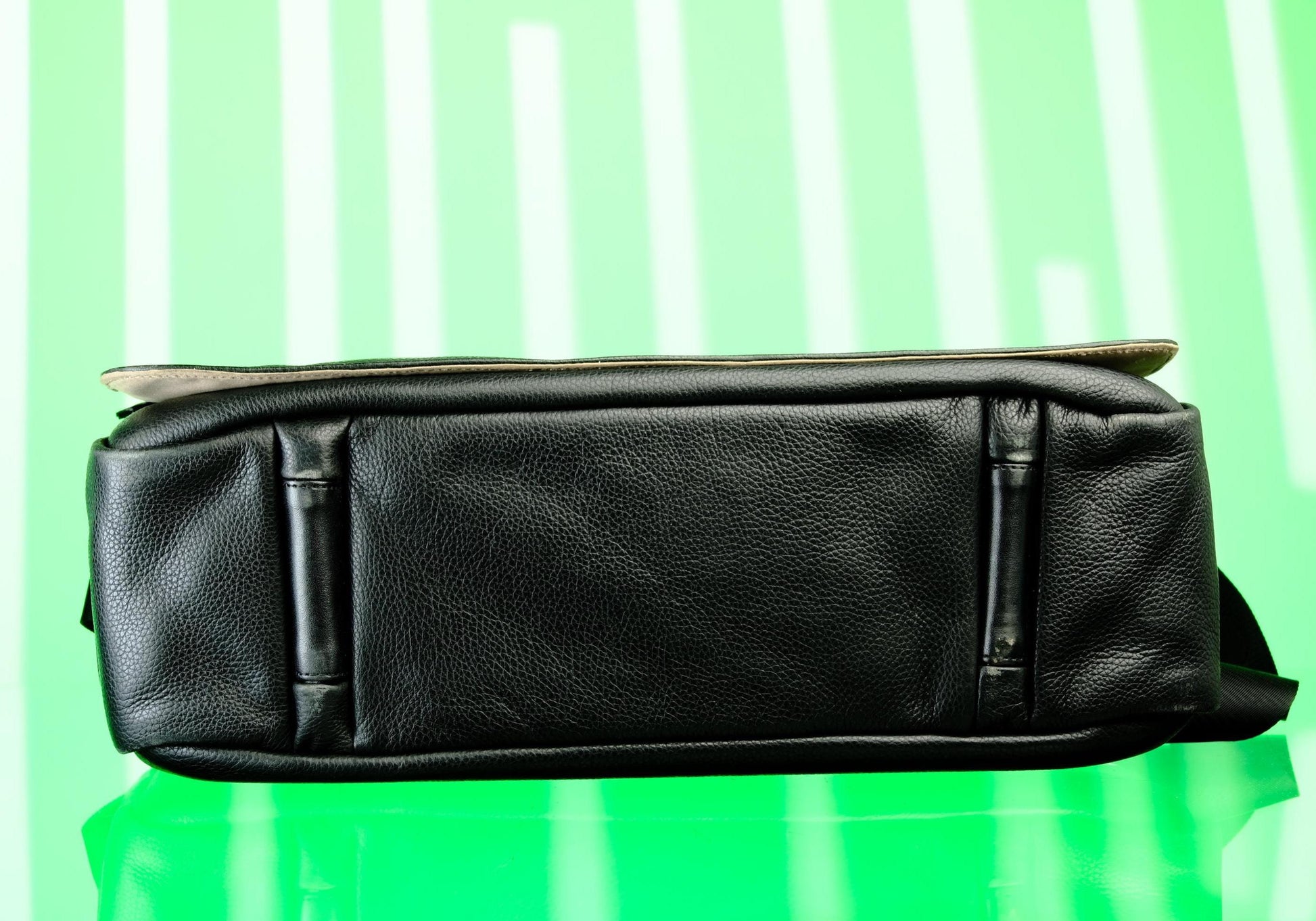 Delsey Corium 7 DSLR Camera Black Leather Shoulder Bag